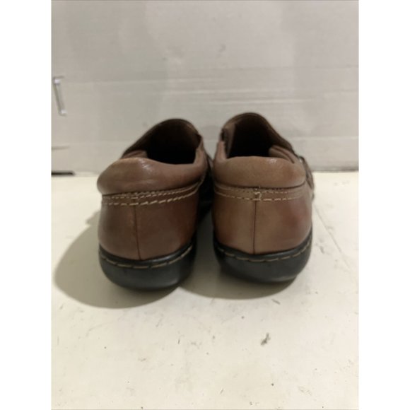 Clarks ASHLAND INDIGO Loafer Women Size 6.5M brown Pewter Leather Slip-On shoe - Picture 4 of 7